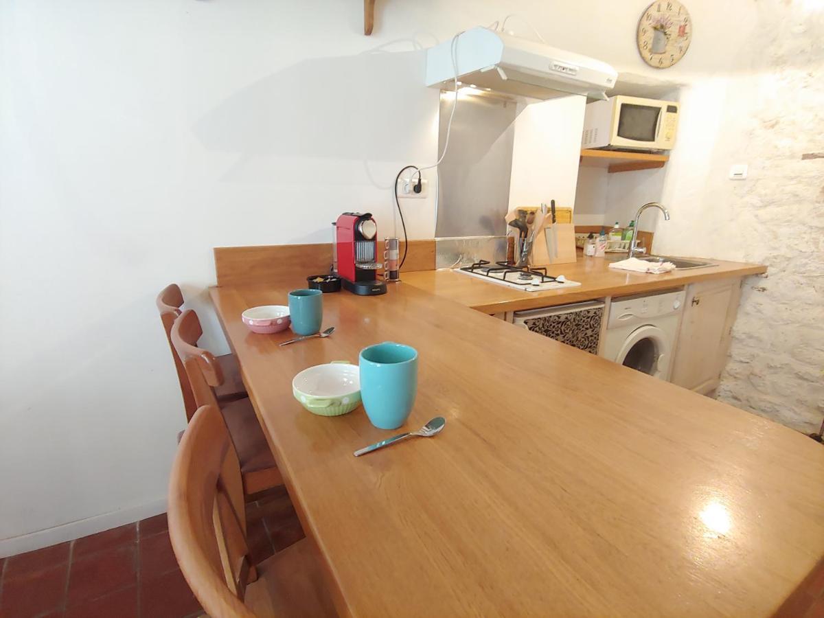 Charmante Maison Arlesienne A L'Ombre Des Arenes, De 2 A 5P מראה חיצוני תמונה