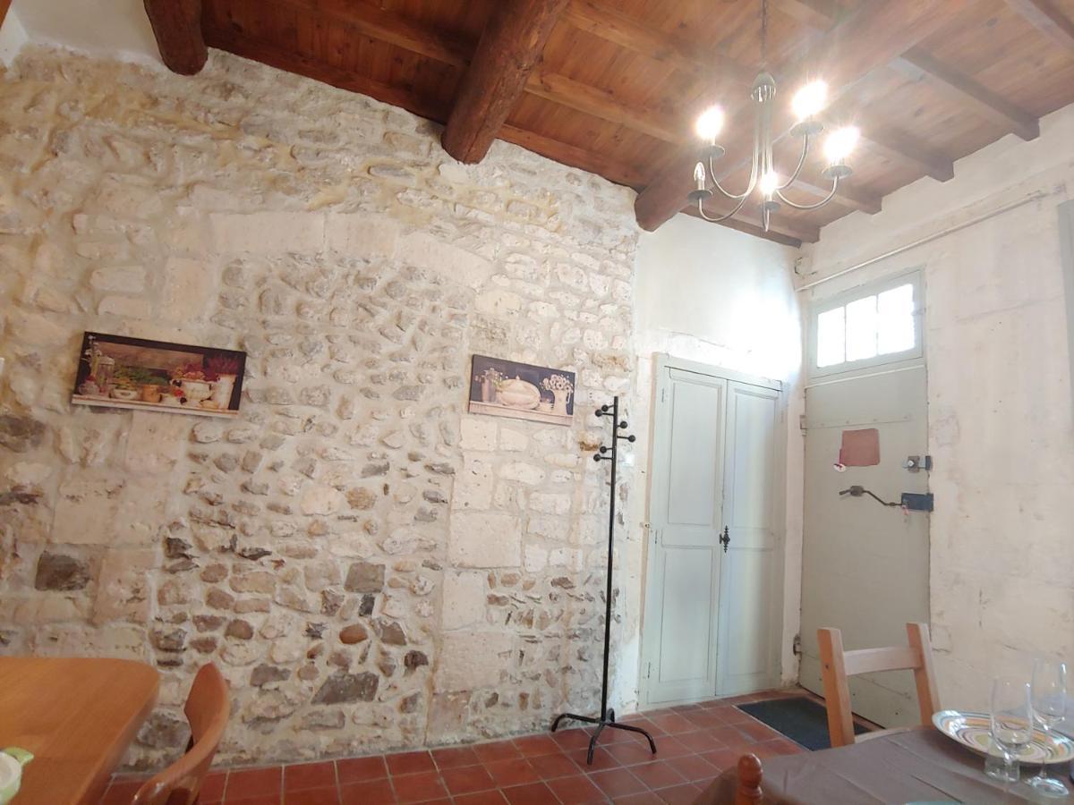 Charmante Maison Arlesienne A L'Ombre Des Arenes, De 2 A 5P מראה חיצוני תמונה