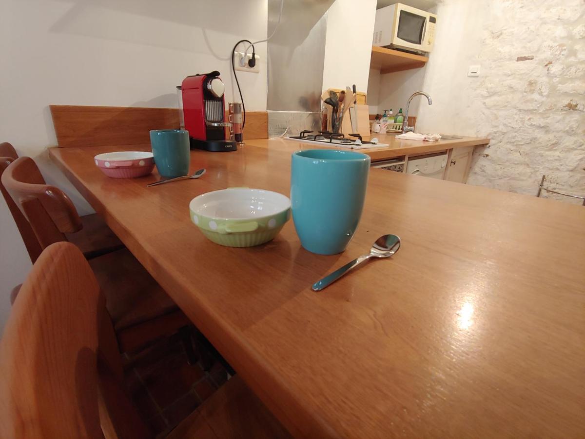 Charmante Maison Arlesienne A L'Ombre Des Arenes, De 2 A 5P מראה חיצוני תמונה
